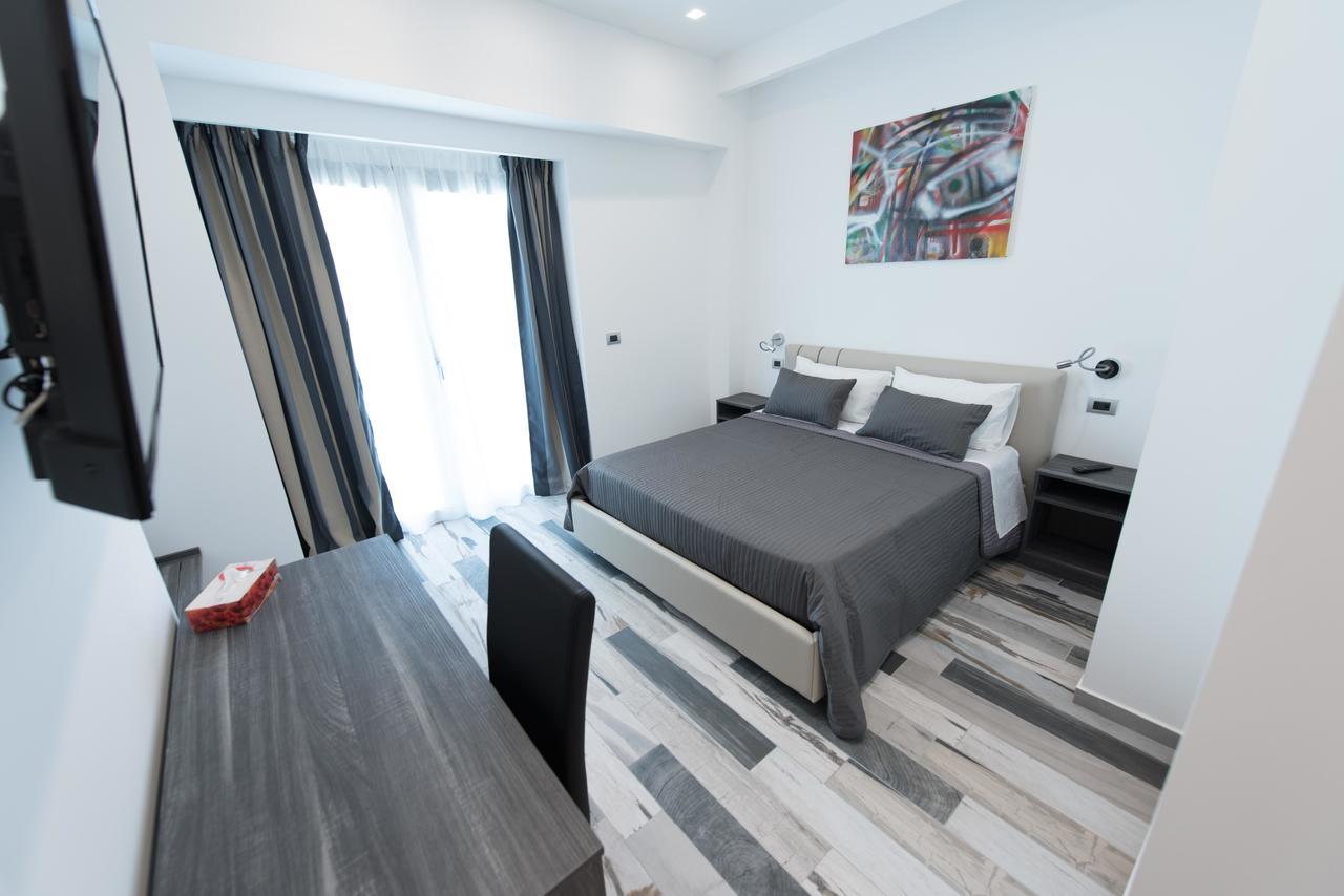 Palazzo Irma - Hotel - B&B Luxury Vibo Valentia Zewnętrze zdjęcie